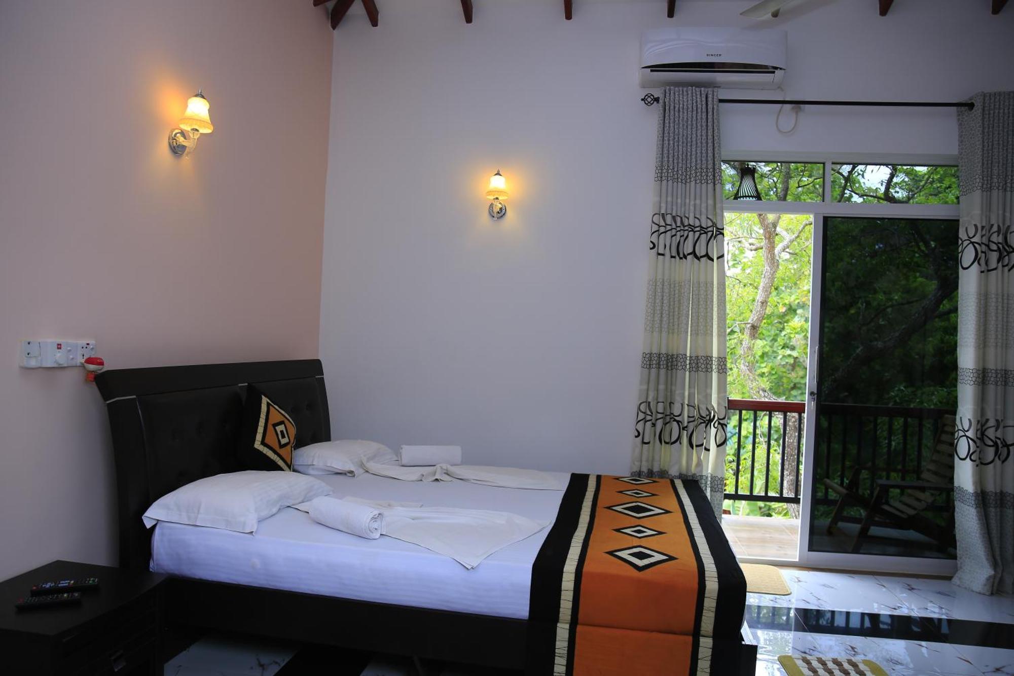 Yala River Front Hotel&Restaurant Tissamaharama Extérieur photo