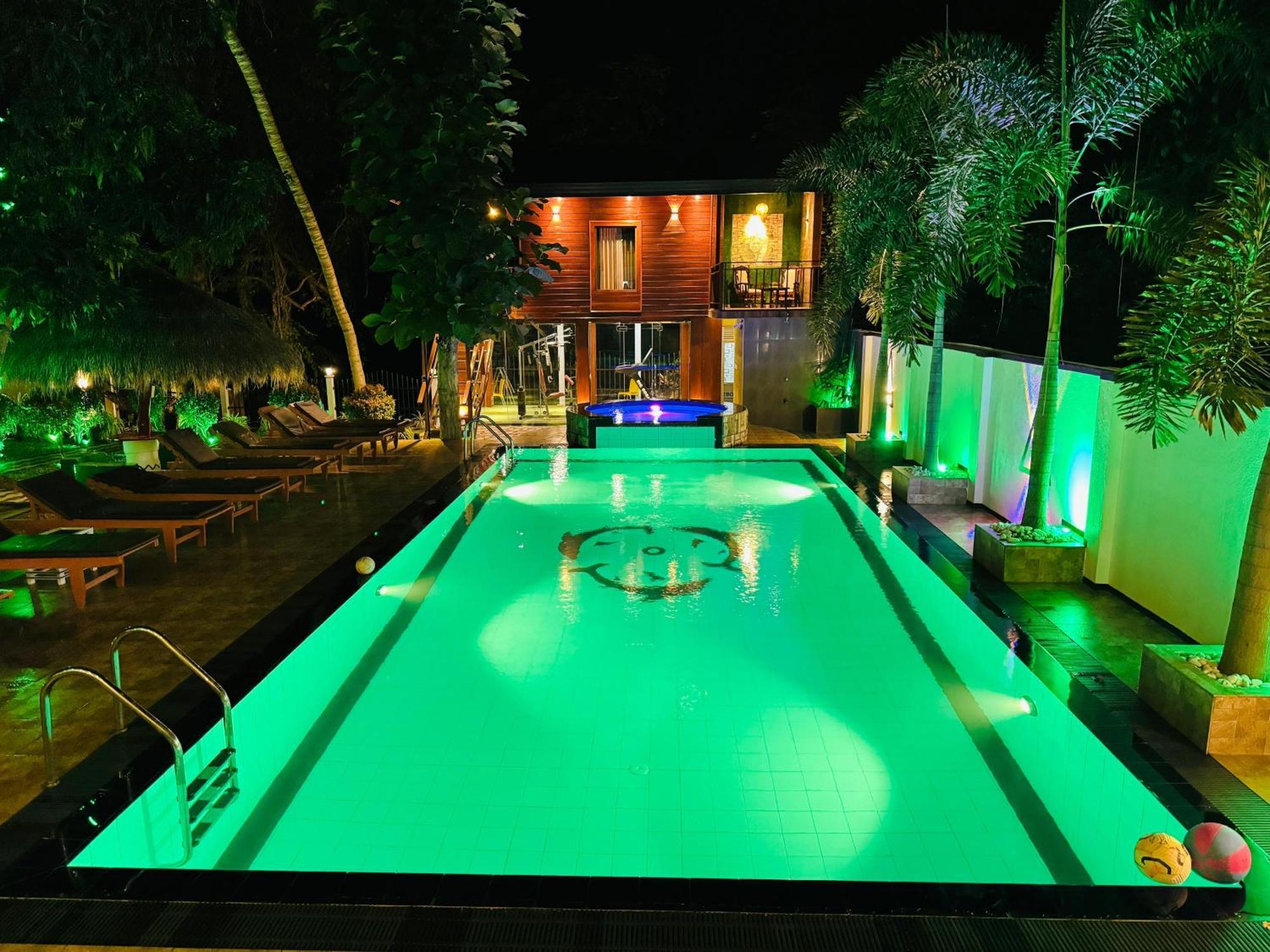 Yala River Front Hotel&Restaurant Tissamaharama Extérieur photo